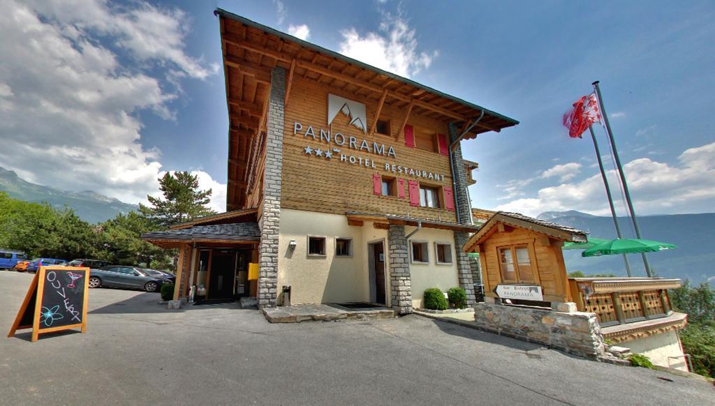 Hotel Panorama Crans-Montana Exterior foto